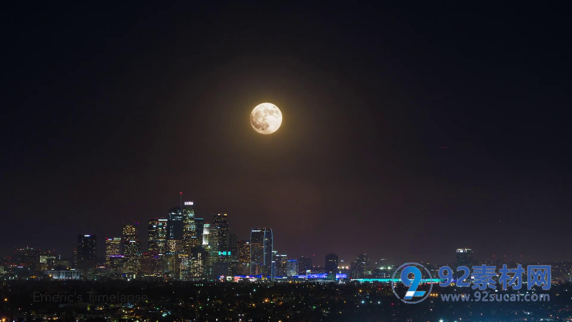 明亮皎洁城市上空中秋赏月夜景高清实拍视频素材