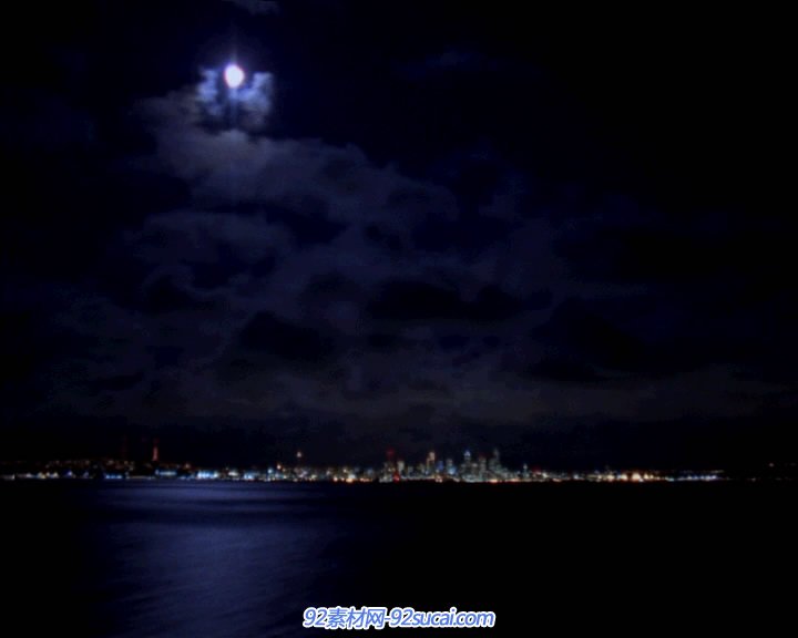 海上月亮城市夜景高清实拍视频素材